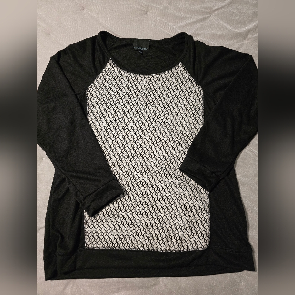 NWOT!! Cynthia Rowley Black and White Sweater
